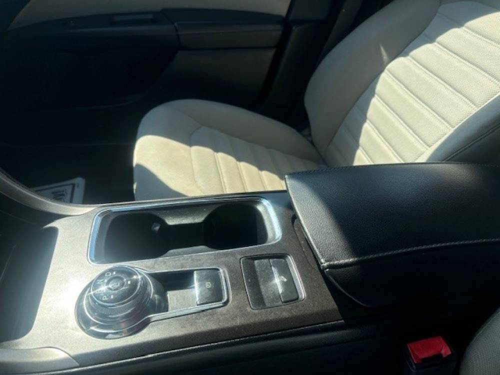 Used 2017 Ford Fusion S FWD image 15