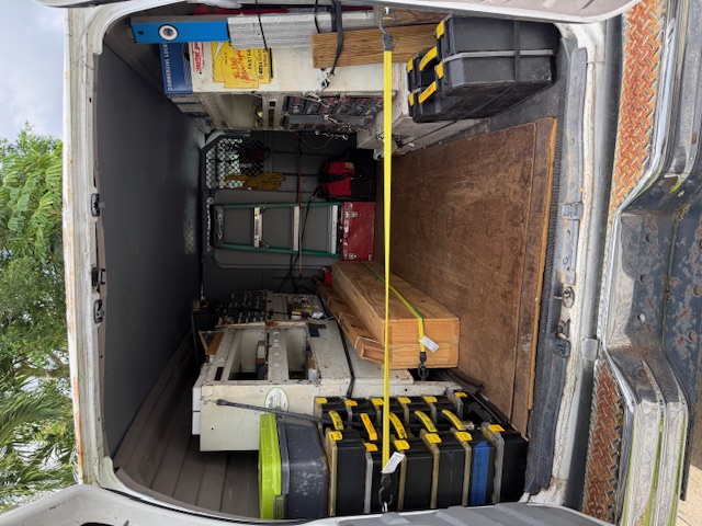 Used 2001 Ford E-250 and Econoline 250 RWD image 8