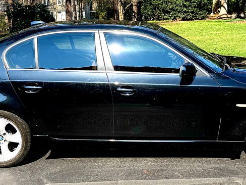 Used 2008 BMW 528i Sedan image 2