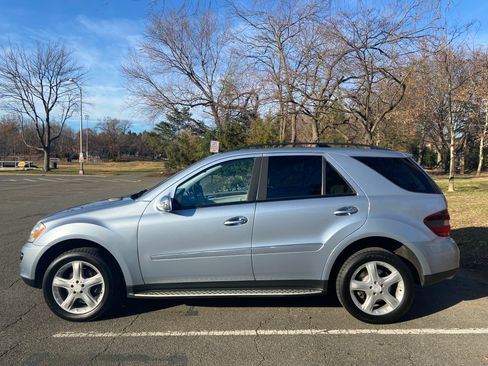 Used 2008 Mercedes-Benz ML 350 4MATIC image 1