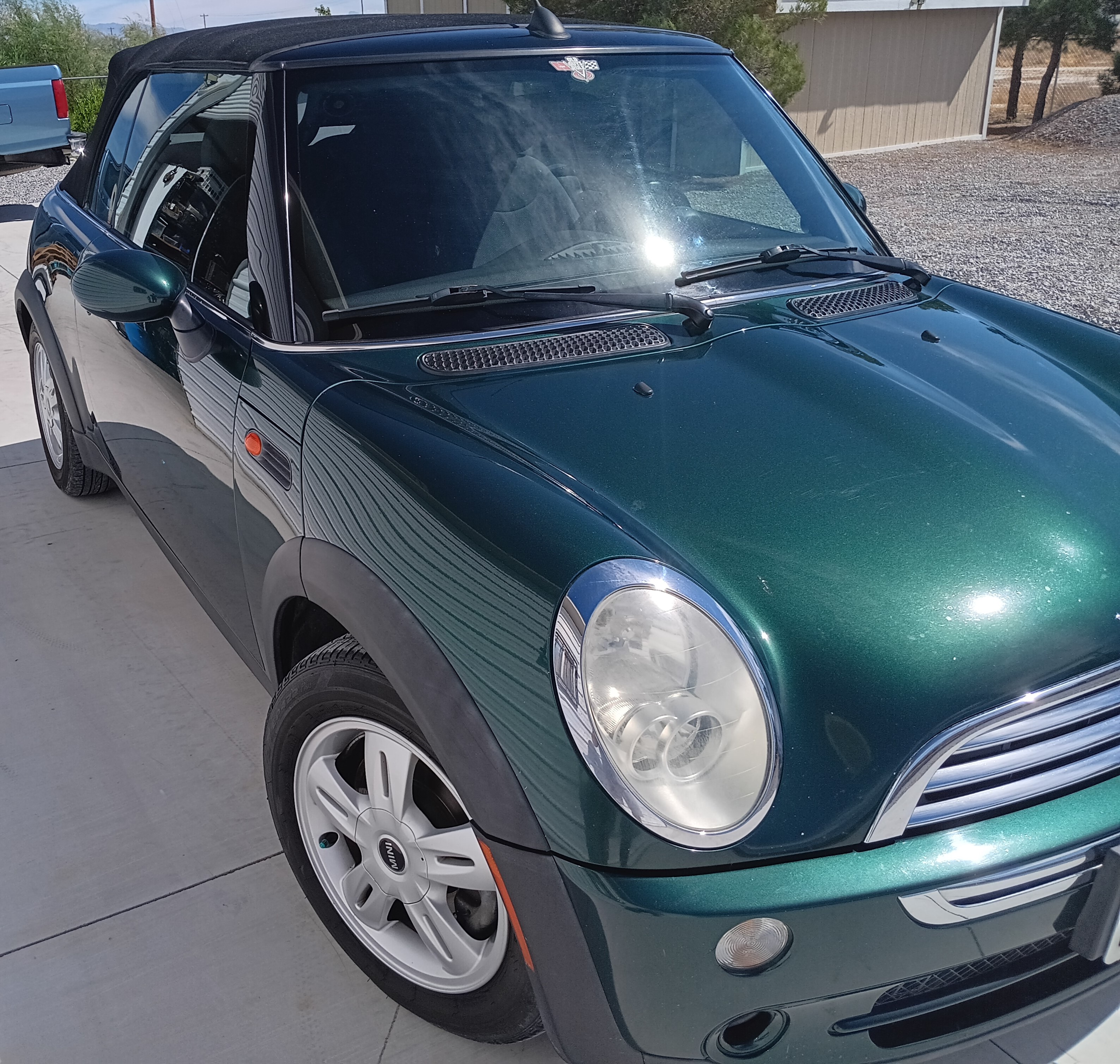 Used 2006 MINI Cooper Convertible FWD image 1