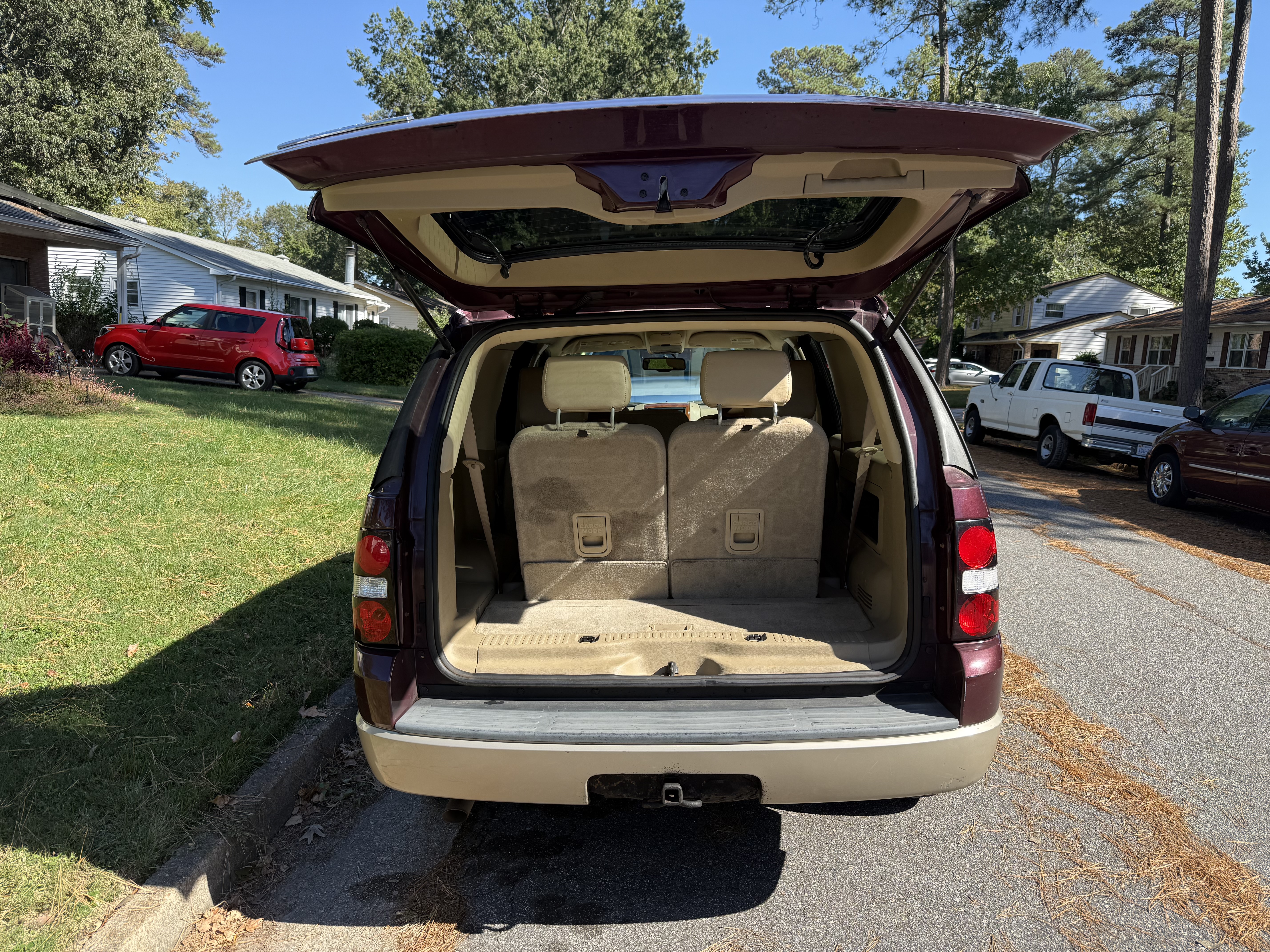 Used 2008 Ford Explorer Eddie Bauer AWD/4WD image 17