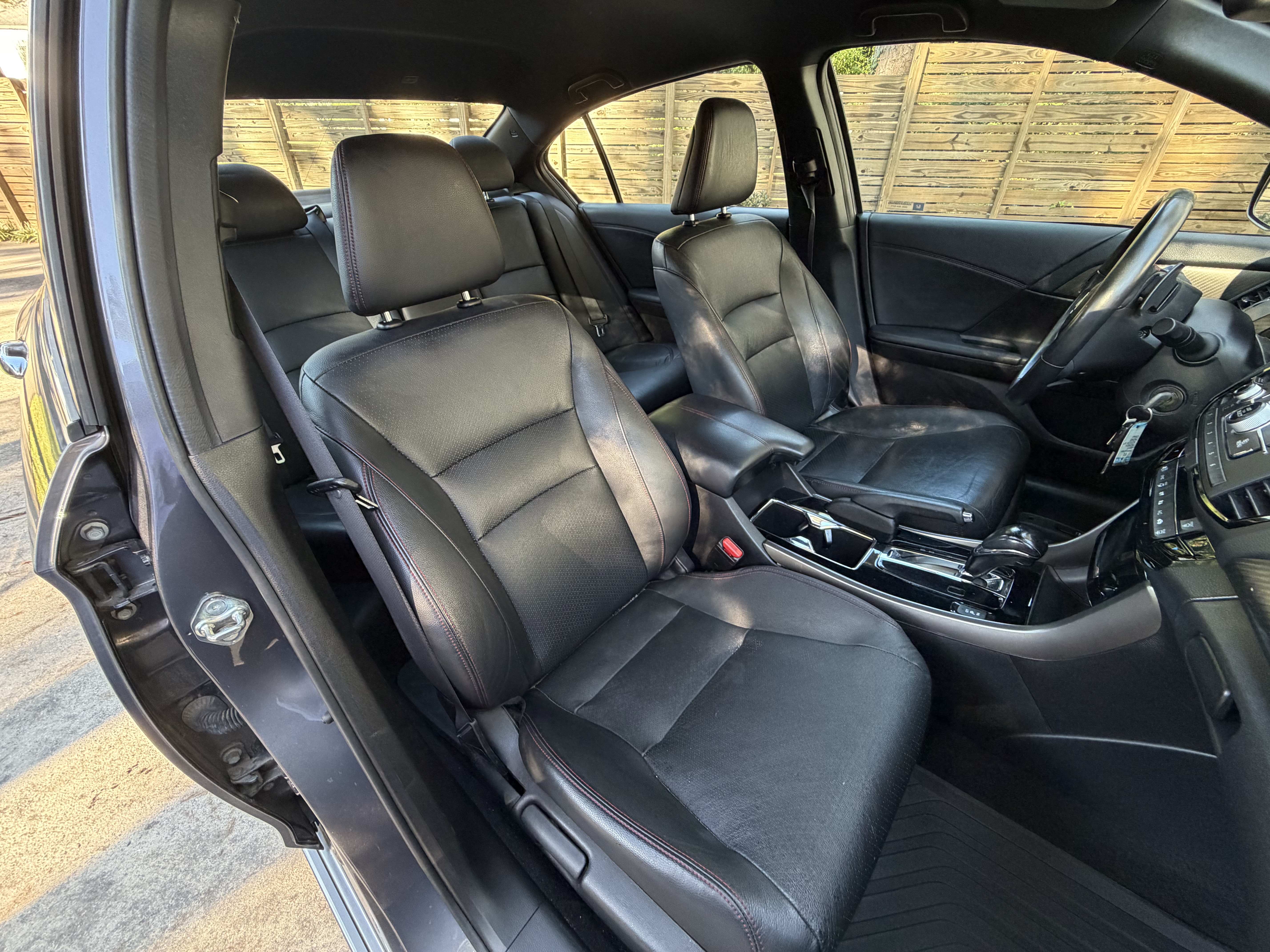 Used 2017 Honda Accord Sport Special Edition image 12