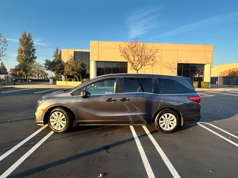 Used 2019 Honda Odyssey LX image 20