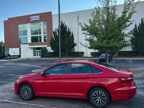 Used 2021 Volkswagen Jetta S FWD image 4