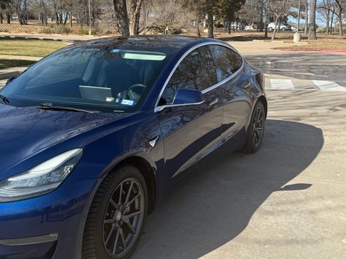Used 2019 Tesla Model 3 Long Range image 11