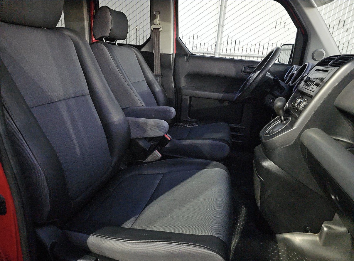 Used 2005 Honda Element EX image 9