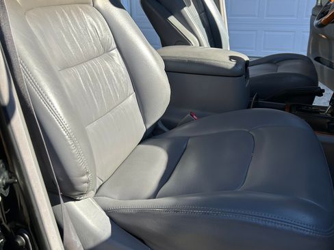 Used 2002 Lexus LX 470 4WD image 6