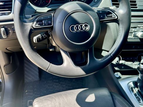 Used 2017 Audi Q3 2.0T Prestige w/ Prestige Package image 12