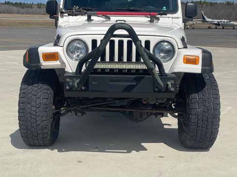 Used 2006 Jeep Wrangler Unlimited Rubicon image 5