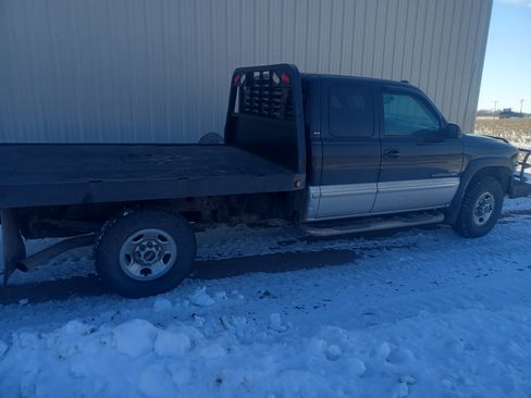 Used 2001 GMC Sierra 2500 4x4 Extended Cab HD w/ Convenience Plus Group image 5