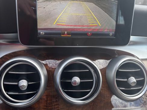 Used 2017 Mercedes-Benz C 300 Sedan w/ Parking Assist Package image 2