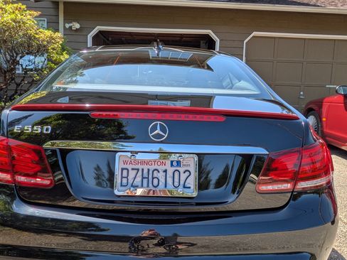 Used 2014 Mercedes-Benz E 550 Coupe image 2