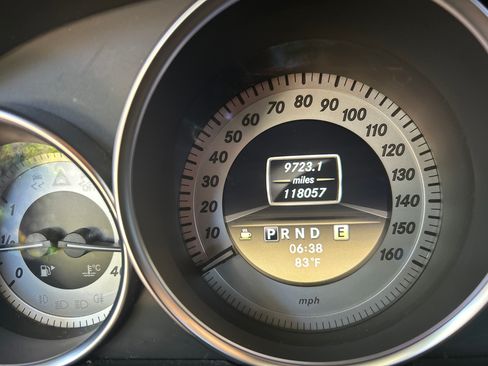 Used 2012 Mercedes-Benz C 250 Sedan image 17