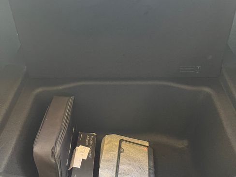 Used 2022 Tesla Model 3 image 14