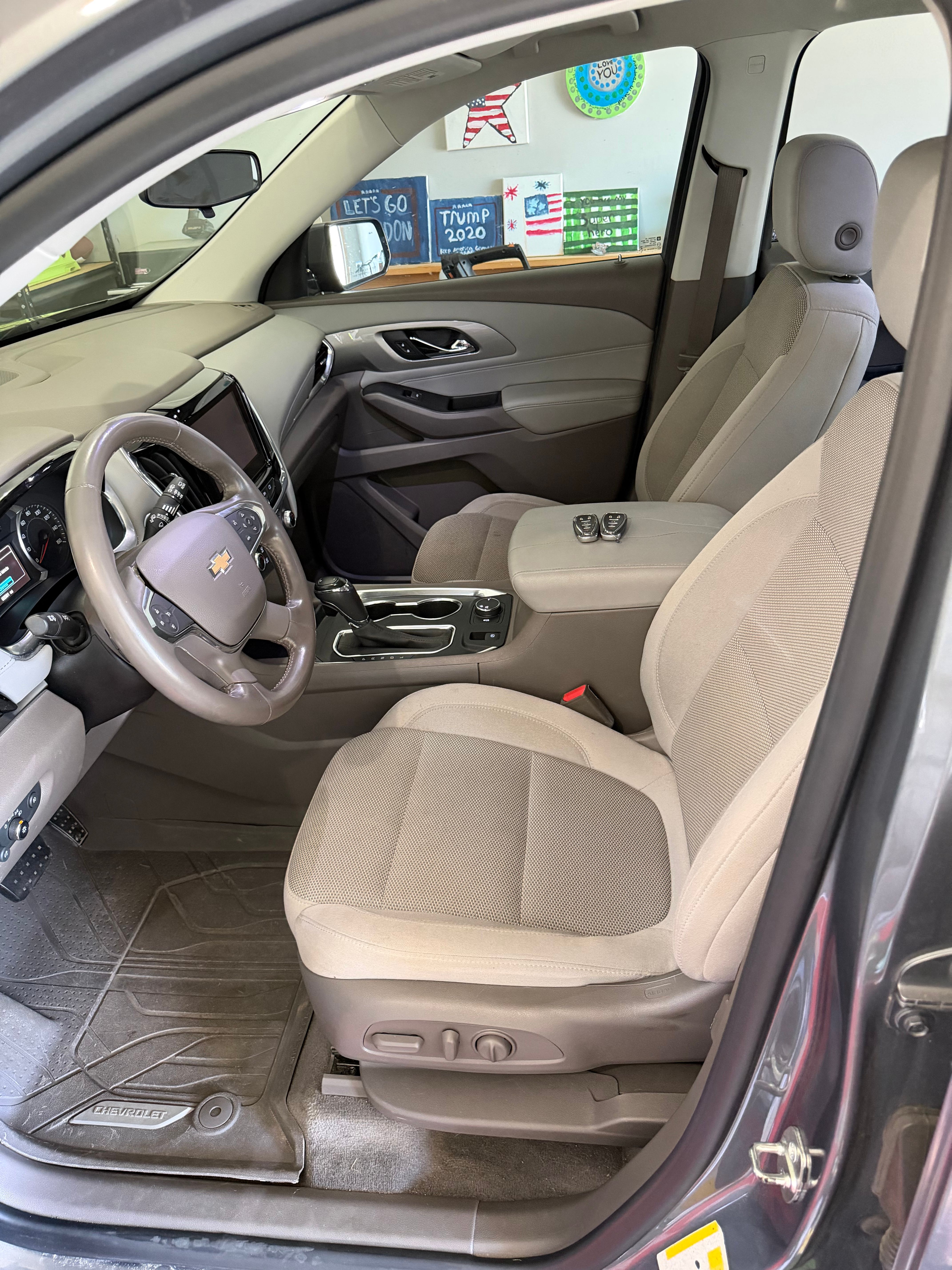 Used 2019 Chevrolet Traverse LT FWD image 10