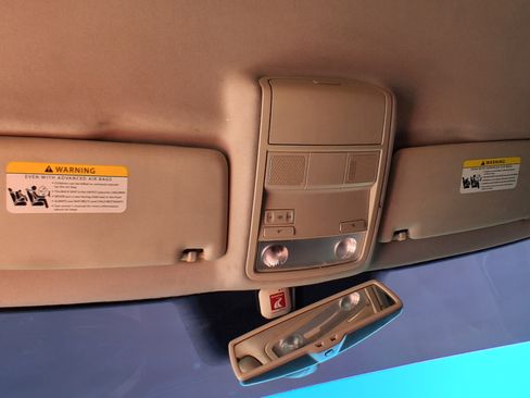 Used 2012 Volkswagen Passat 2.5 SE image 17