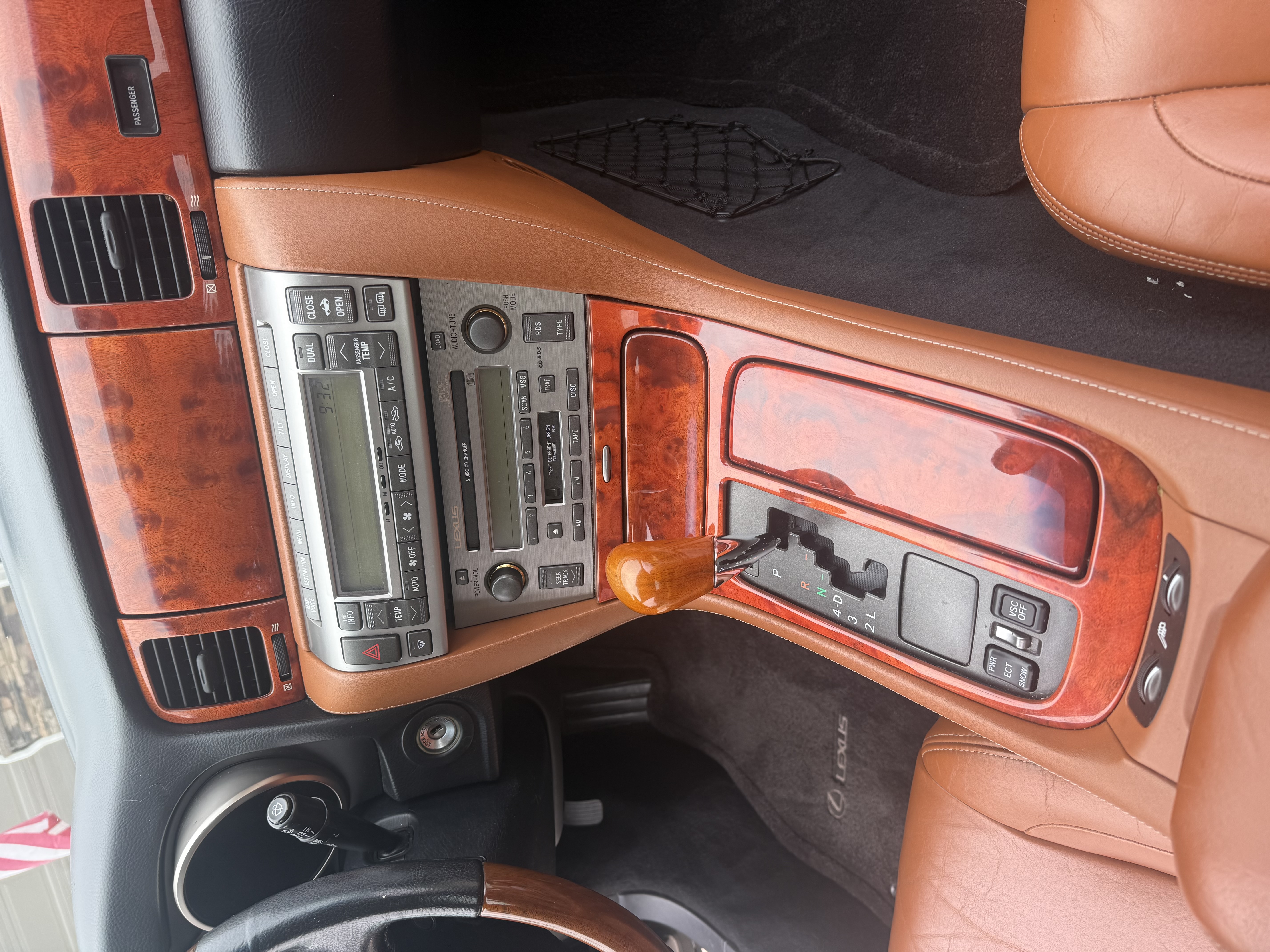 Used 2002 Lexus SC 430 Convertible RWD image 12