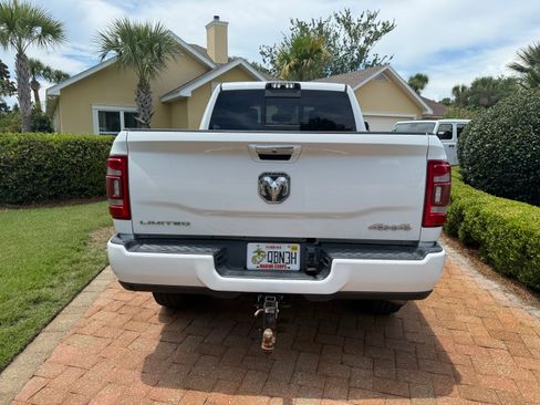 Used 2019 RAM 2500 Limited AWD/4WD image 11