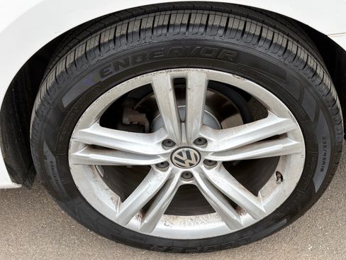 Used 2014 Volkswagen Passat 2.5 SE image 8