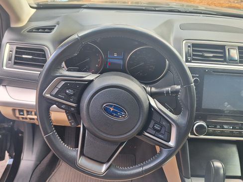 Used 2018 Subaru Legacy 2.5i Premium image 14