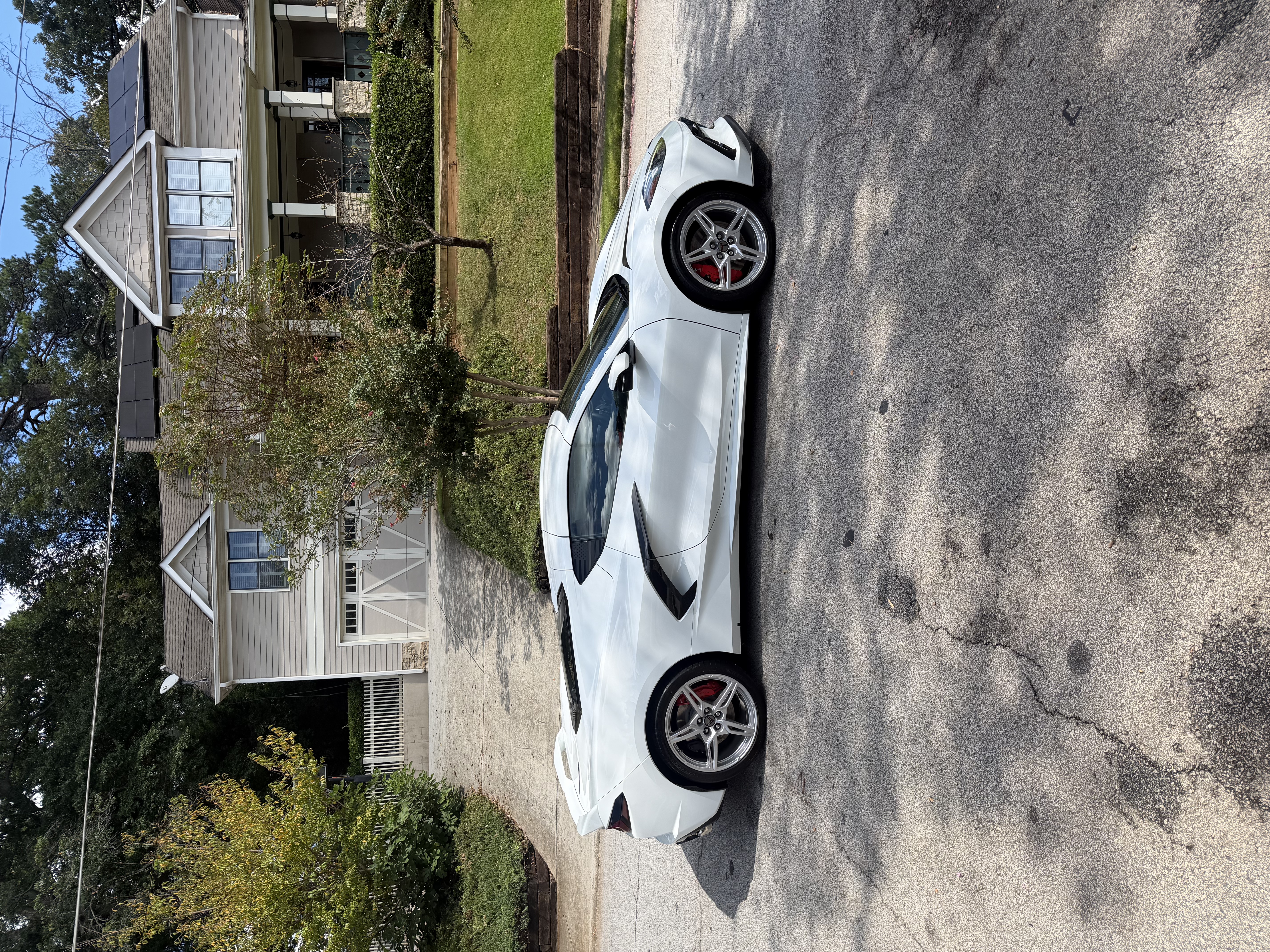 Used 2022 Chevrolet Corvette Stingray Preferred Cpe w/ Z51 Performance Package RWD image 6