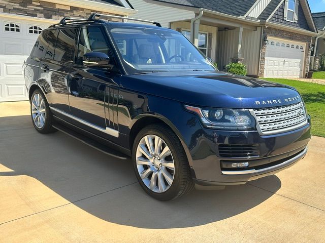 Used 2017 Land Rover Range Rover Supercharged AWD/4WD image 2