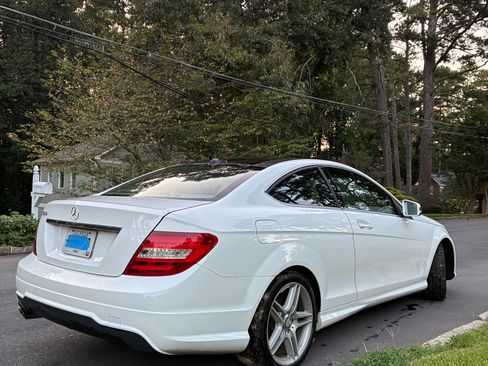 Used 2013 Mercedes-Benz C 250 Coupe image 12