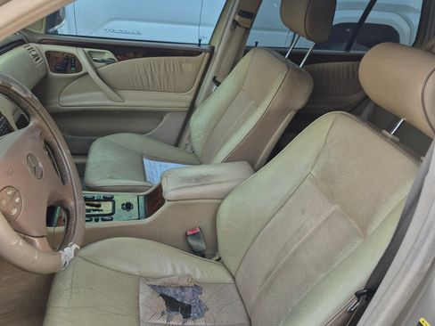 Used 2003 Mercedes-Benz E 320 Wagon image 8