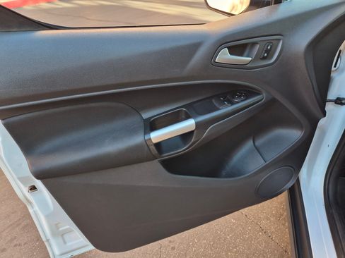 Used 2016 Ford Transit Connect XLT image 25