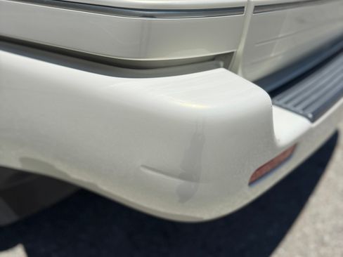 Used 1999 Lexus LX 470 4WD image 8