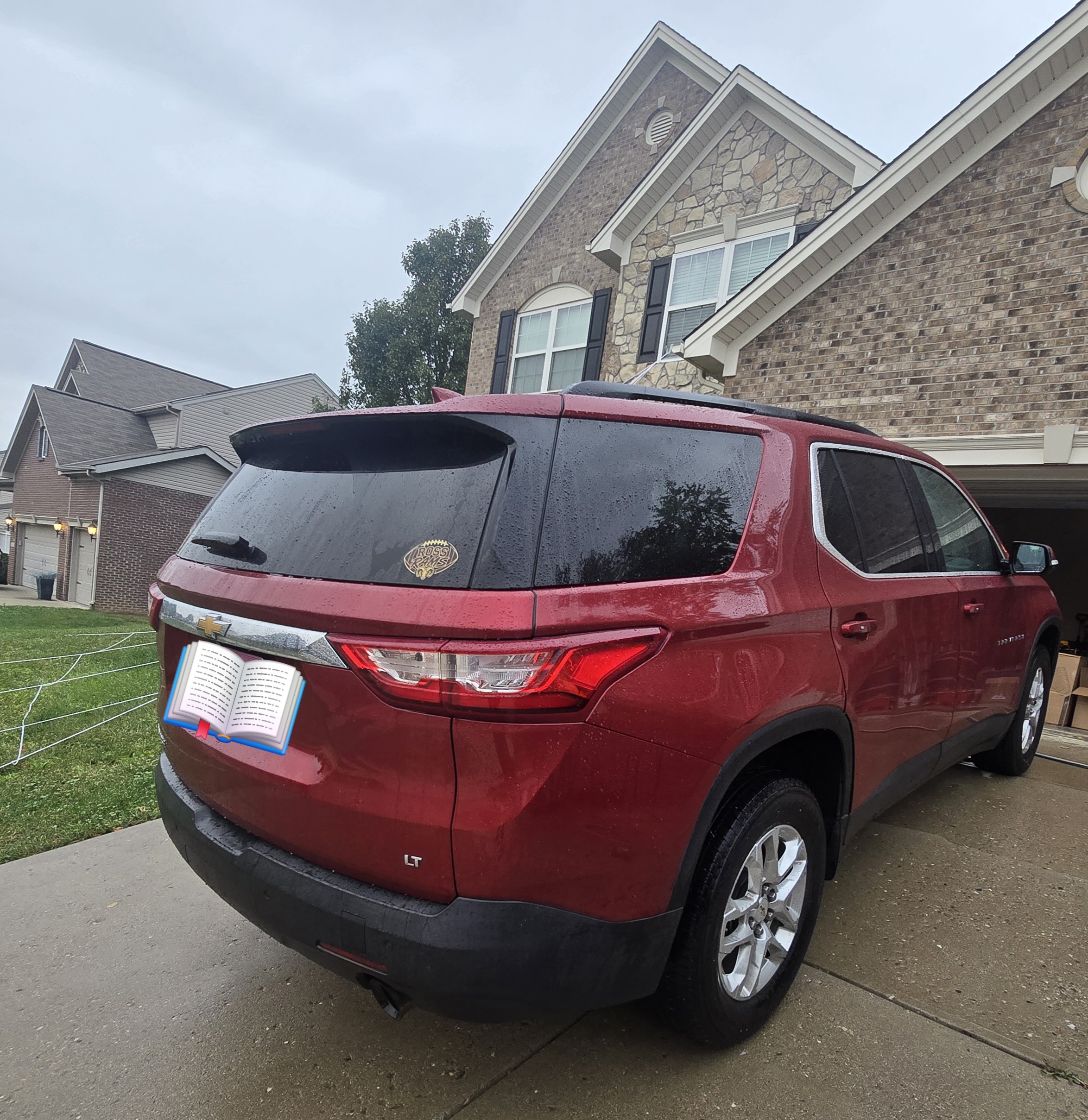 Used 2020 Chevrolet Traverse LT FWD image 5
