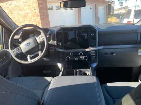 Used 2025 Ford F150 XLT w/ Equipment Group 302A MID image 6