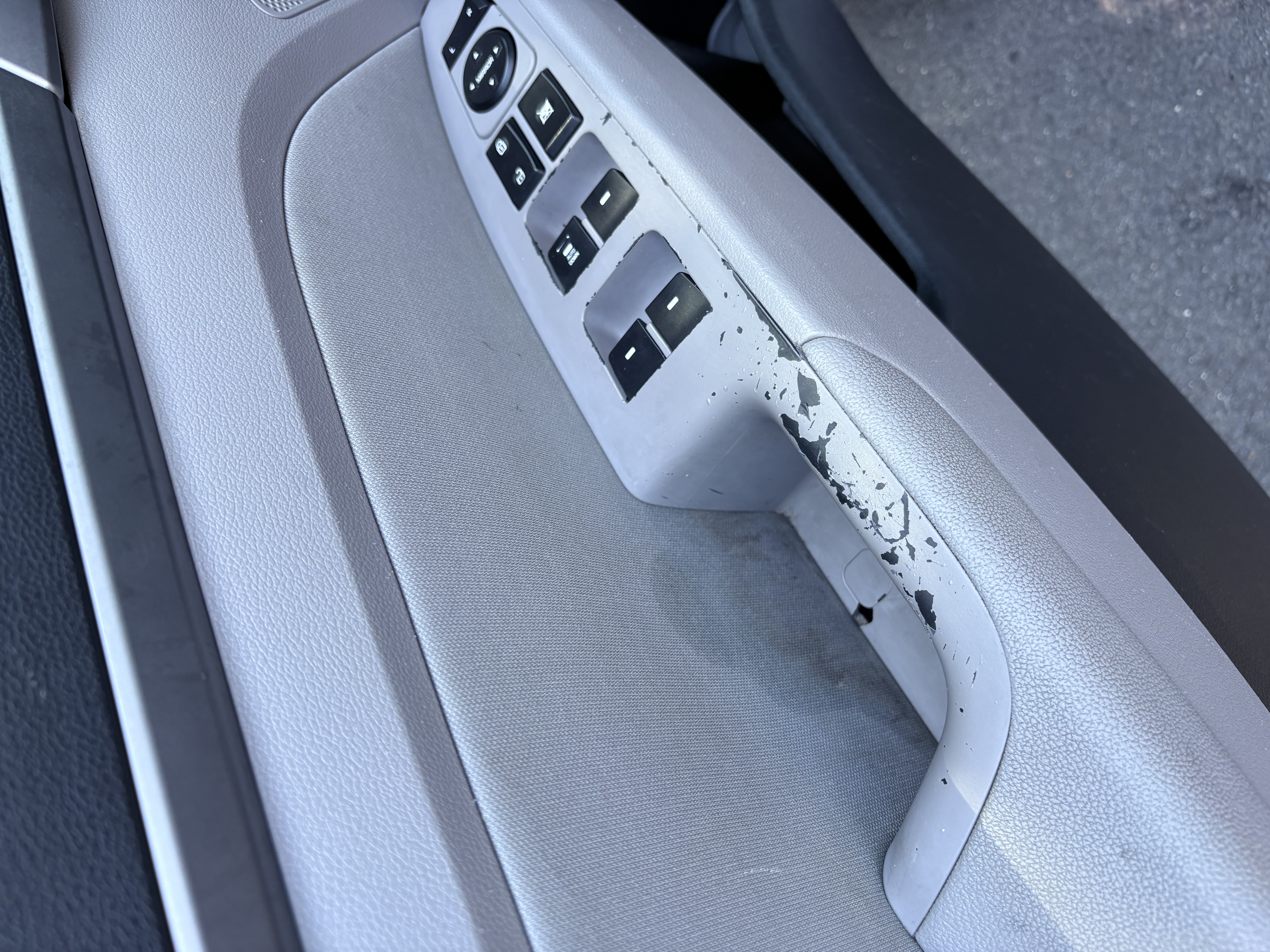 Used 2017 Hyundai Elantra SE FWD image 25