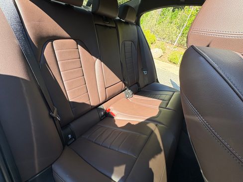 Used 2021 BMW 330e w/ M Sport Package image 14