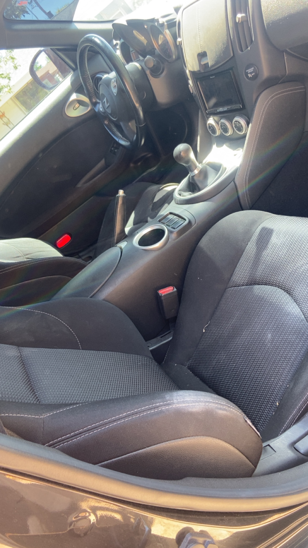 Used 2011 Nissan 370Z Coupe RWD image 5