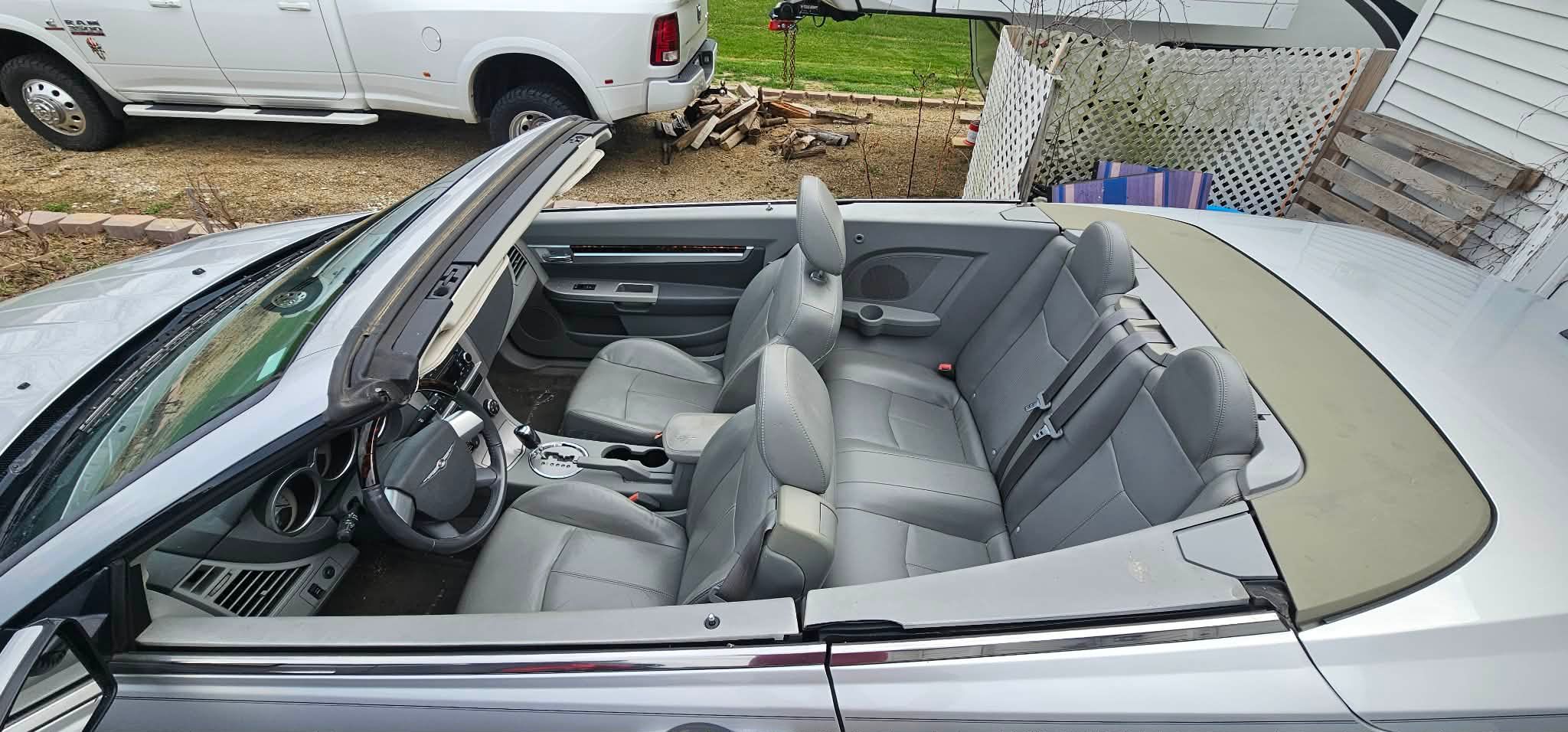 Used 2008 Chrysler Sebring Limited FWD image 9
