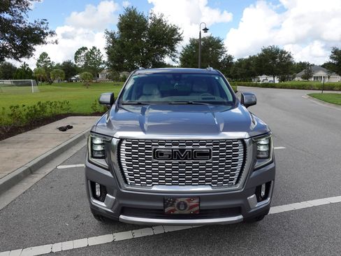 Used 2021 GMC Yukon Denali w/ Denali Ultimate Package AWD/4WD image 1