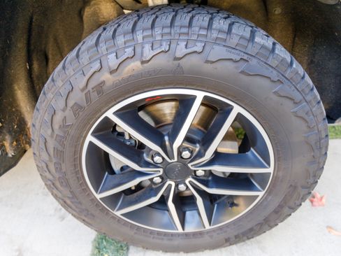 Used 2020 Jeep Grand Cherokee Trailhawk w/ Trailhawk Luxury Group image 31