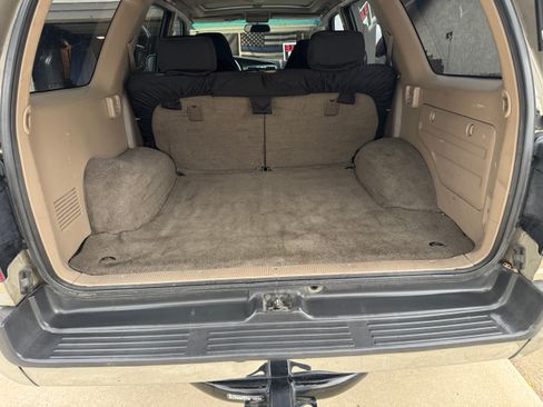 Used 2001 Toyota 4Runner SR5 image 13