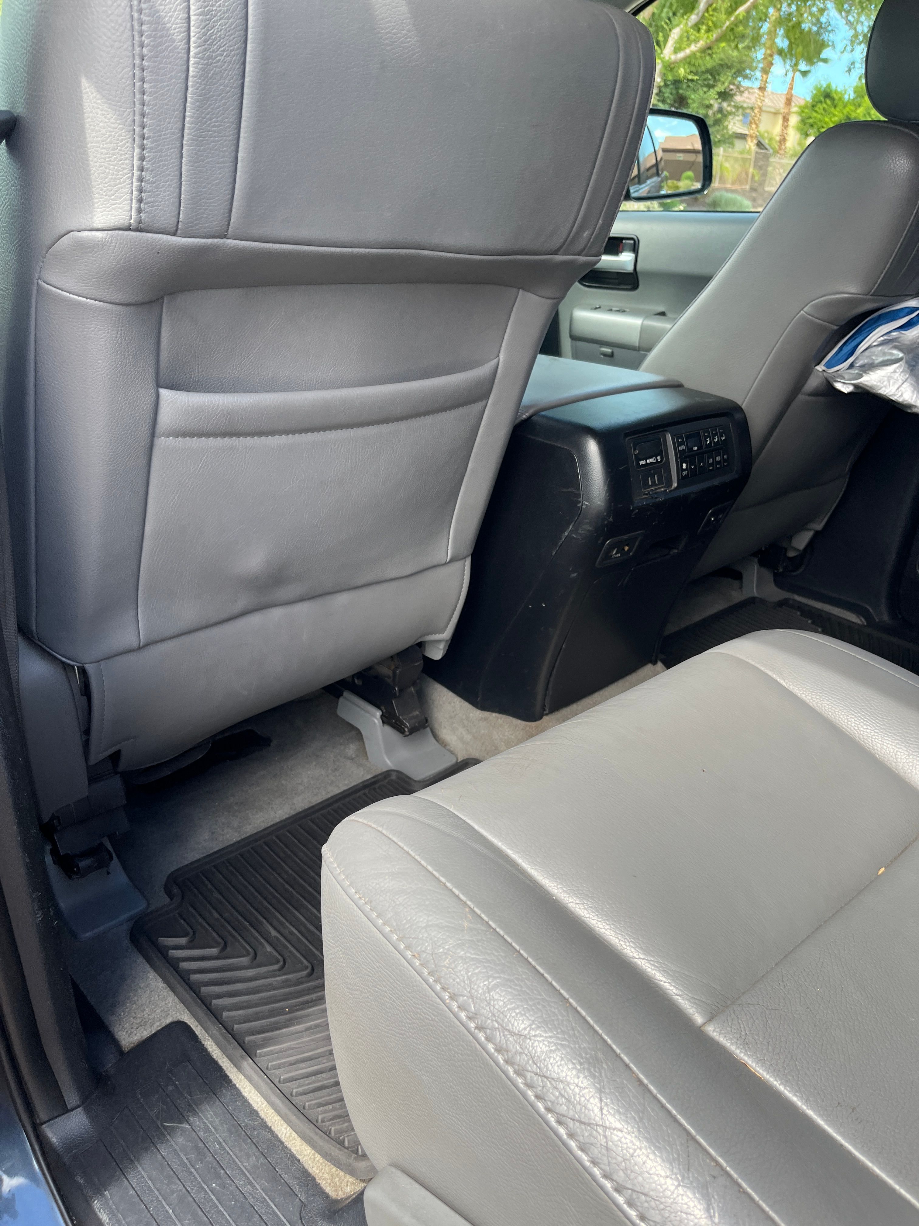 Used 2008 Toyota Sequoia Limited w/ Cold Area Pkg AWD/4WD image 19