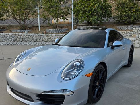 Used 2014 Porsche 911 Carrera image 4