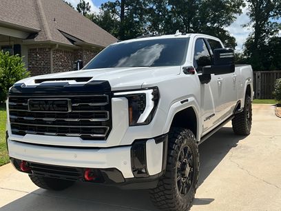 Used 2025 GMC Sierra 2500 AT4 w/ AT4 Premium Plus Package