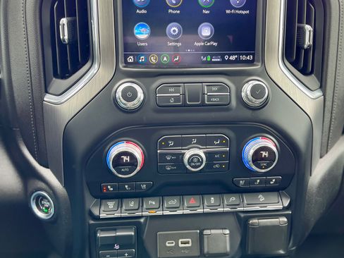 Used 2020 GMC Sierra 2500 Denali w/ Denali Ultimate Package image 15