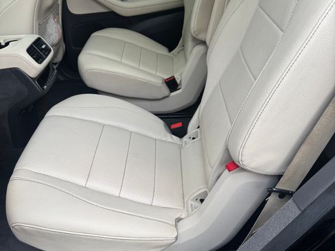 Used 2020 Mercedes-Benz GLS 450 4MATIC image 5