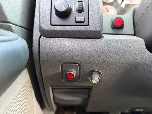 Used 2008 Dodge Ram 2500 Truck SLT w/ Popular Equipment Group image 10