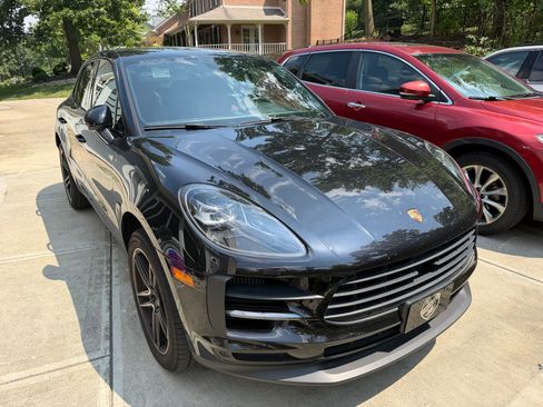 Used 2020 Porsche Macan S AWD/4WD image 6