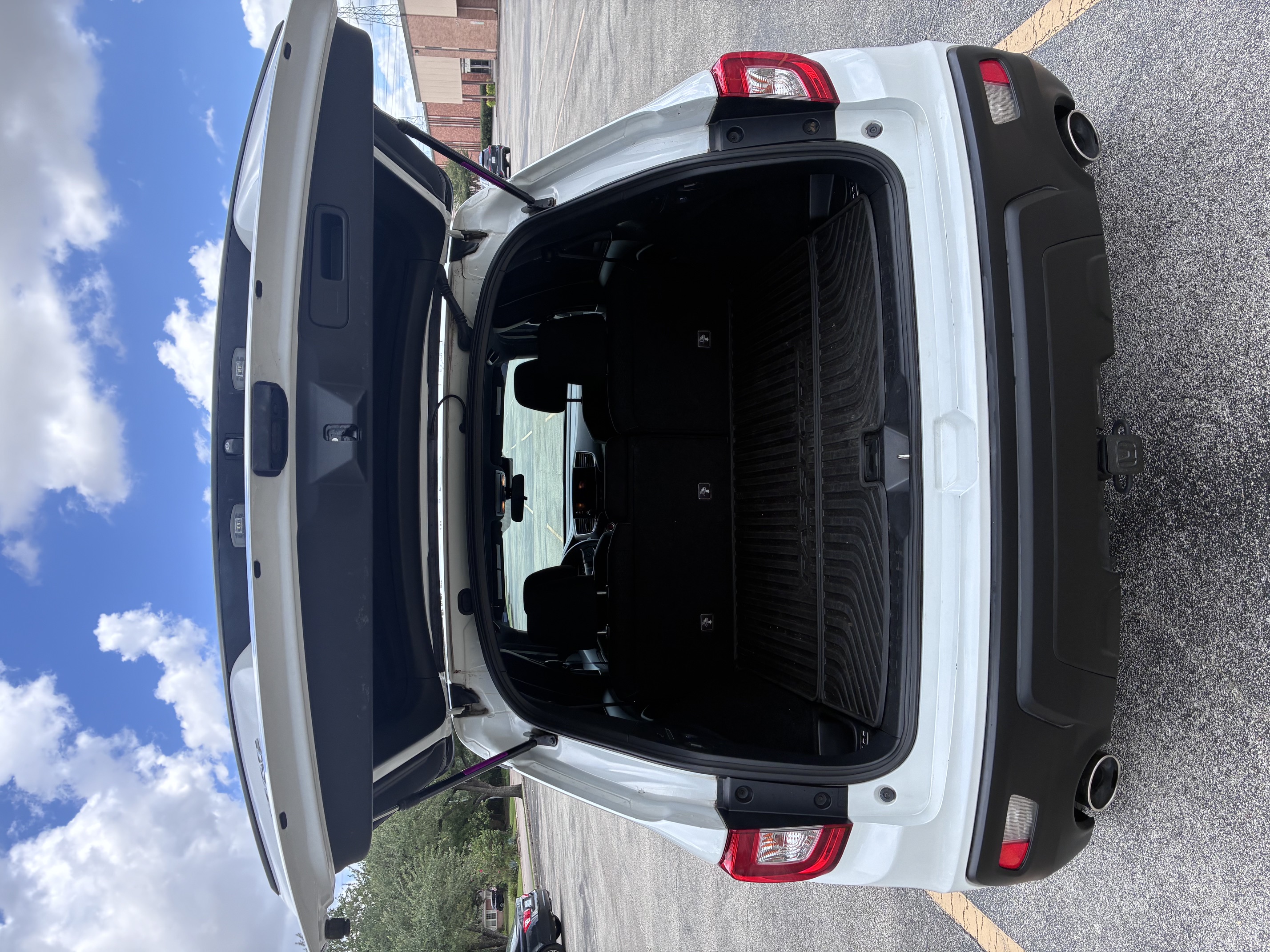Used 2021 Honda Passport Sport image 25