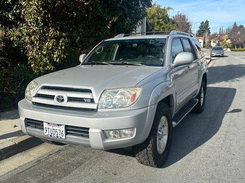 Used 2003 Toyota 4Runner Limited image 1