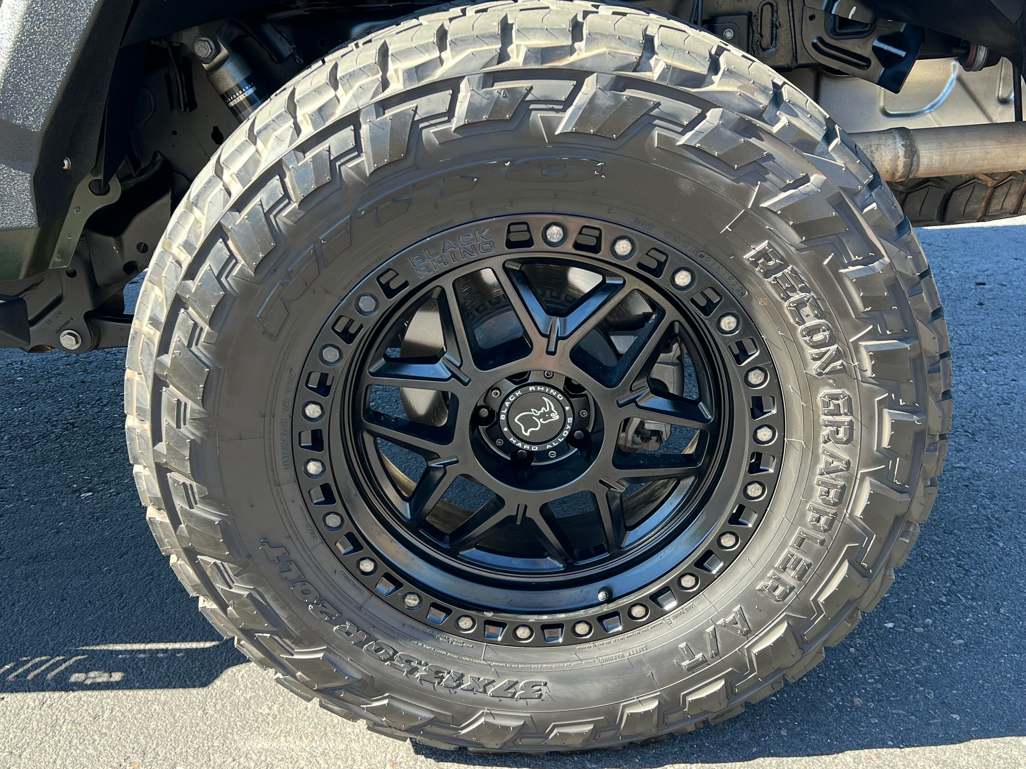 Used 2021 Jeep Gladiator Rubicon AWD/4WD image 19